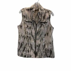 WEEKENDS by Chico’s Abstract Print Utility Vest Zip Front Pockets Size 1 (8-10)